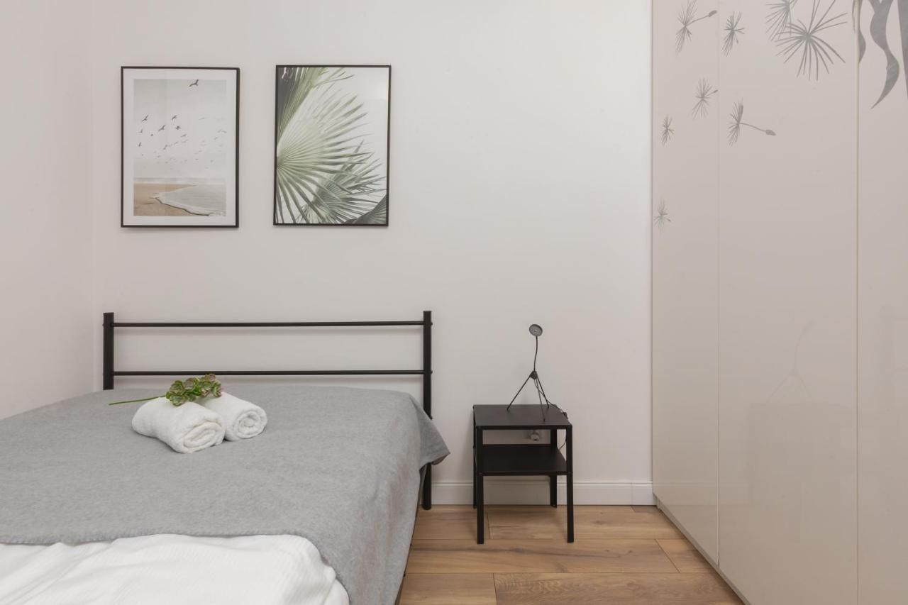 ורשה Forum Wola Jana Kazimierza Apartment By Noclegi Renters מראה חיצוני תמונה